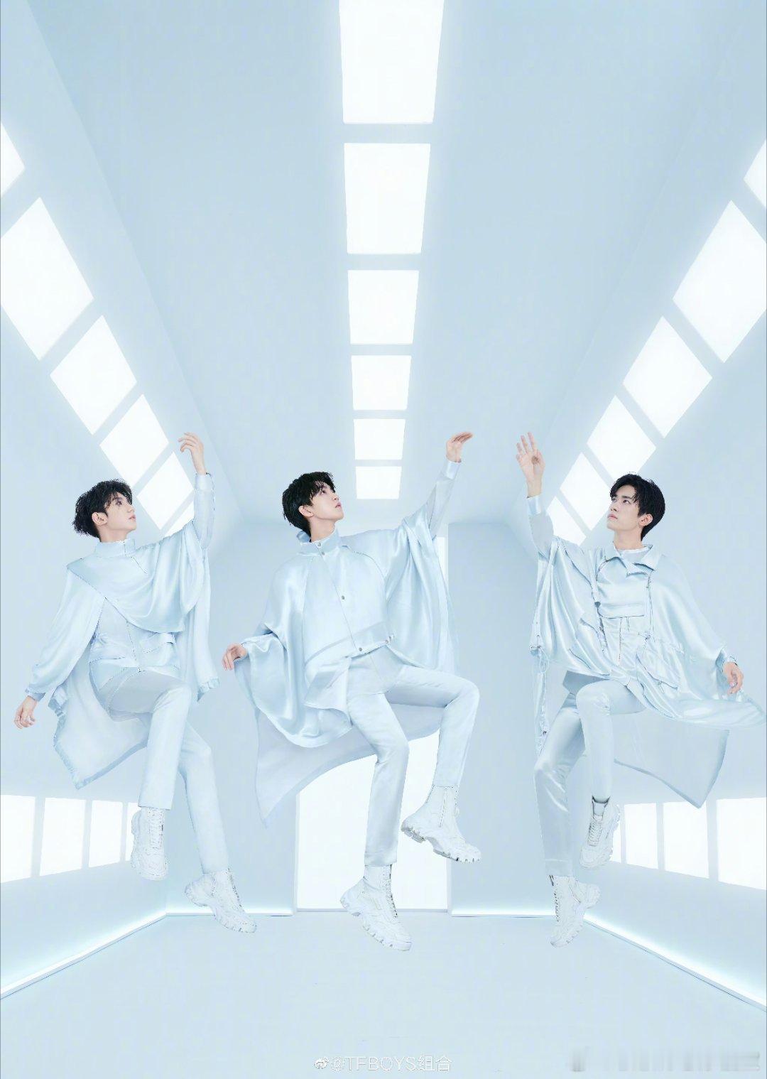 TFBOYS 🧡TFBOYS🧡🧡2026只添福不添堵🧡“平凡之中的舞蹈，
