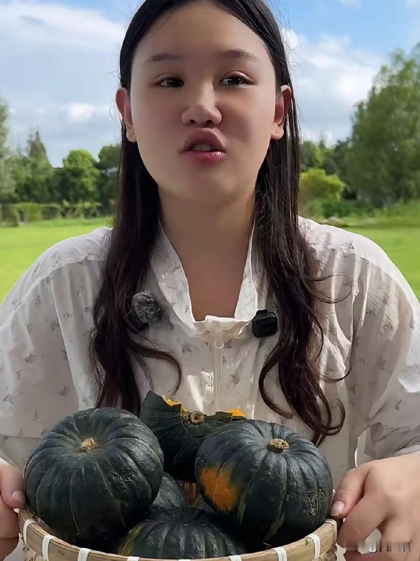 小金豆可能也会步刘翔后尘！

刘翔买断体制内工作的事情大家也看到了，有人惋惜，也