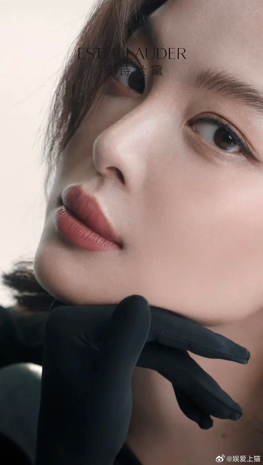 辛芷蕾很会拍广告啊 