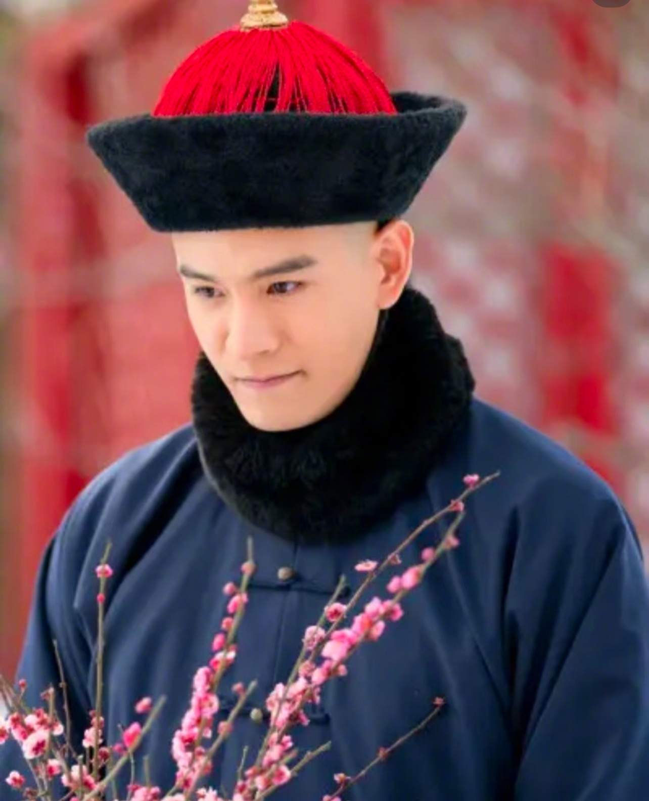 经超40岁状态如懿传里的凌云彻居然已经40岁了，记得当年看他和周迅搭戏有点被他帅