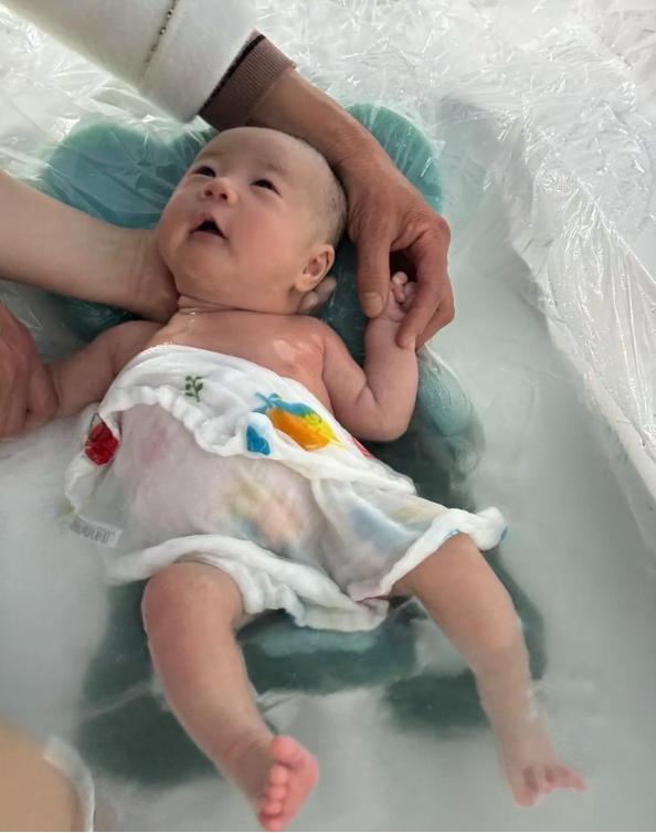 冬天用什么取暖器快速又暖和，浴室用取暖器哪种加热效果好？

冬天来临，寒意袭来，