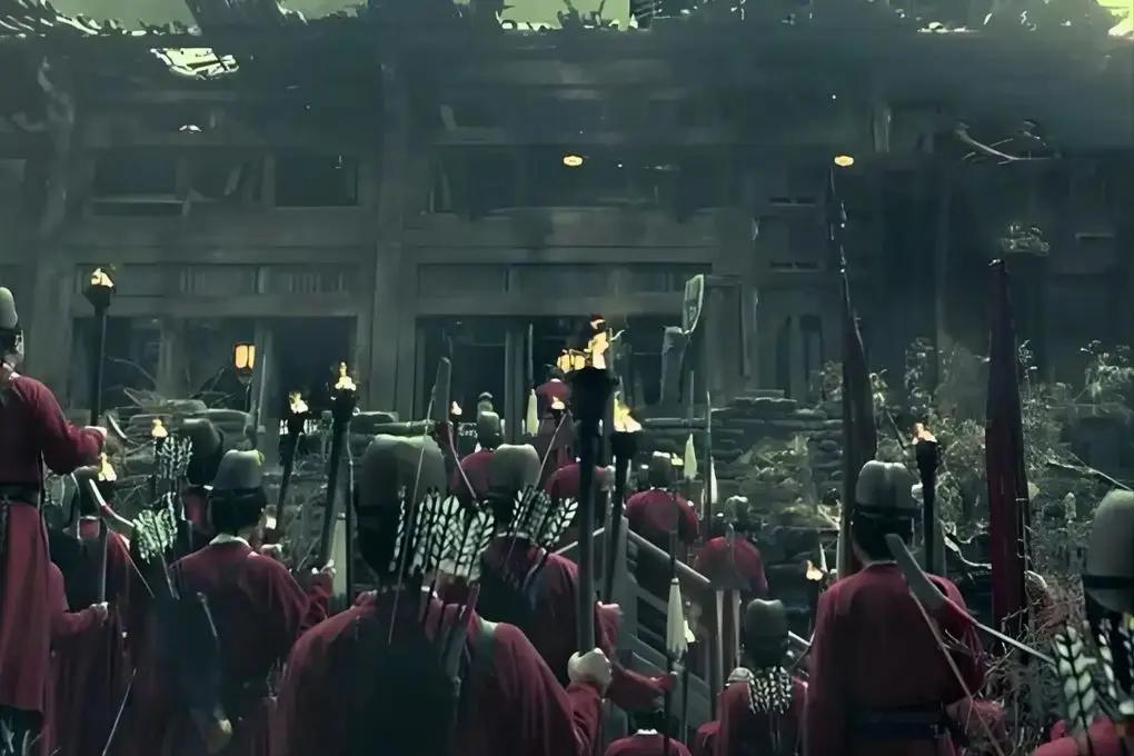不要再被史书骗了！马嵬坡上，禁军真正要杀的从来不是杨国忠和杨贵妃。

天宝十五载