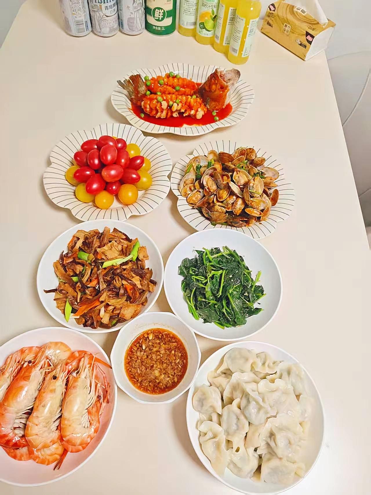 不会因为西贝降价而选择就餐，
不是因为西贝不好，
不是因为罗永浩罗老师吐槽，
而