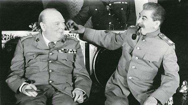 斯大林曾经嘲笑在竞选中落败的丘吉尔：“你虽然带领你的人民打赢了战争，却被你的人民