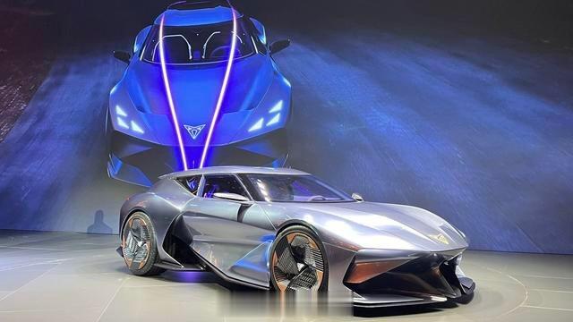 【#iaa2023慕尼黑国际车展# Cupra DarkRebel概念电动跑车亮