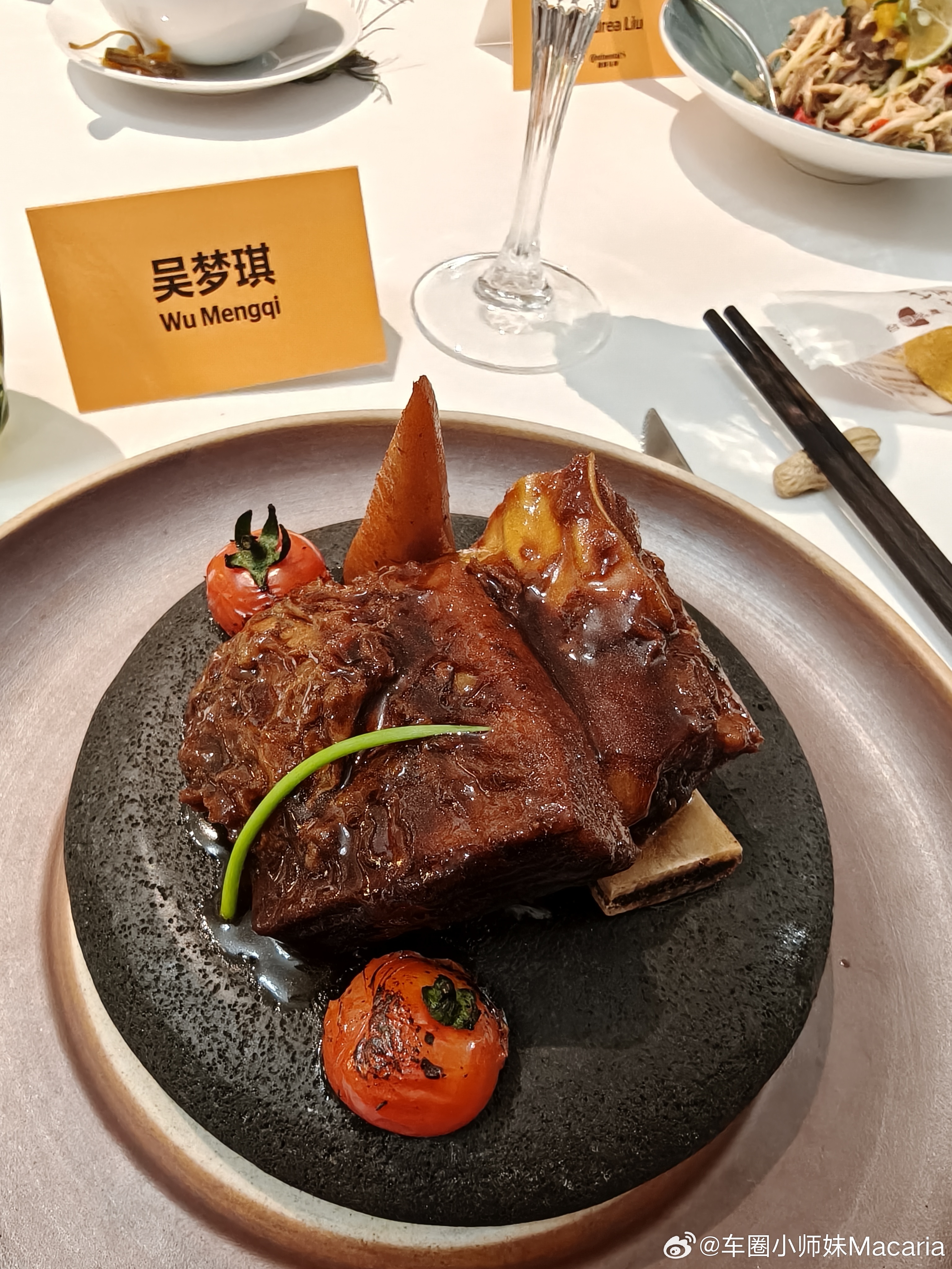 来吧，你们大概也饿了，秉承着今日事今日毕在12点前把它发出来，哈哈哈哈  ​​​