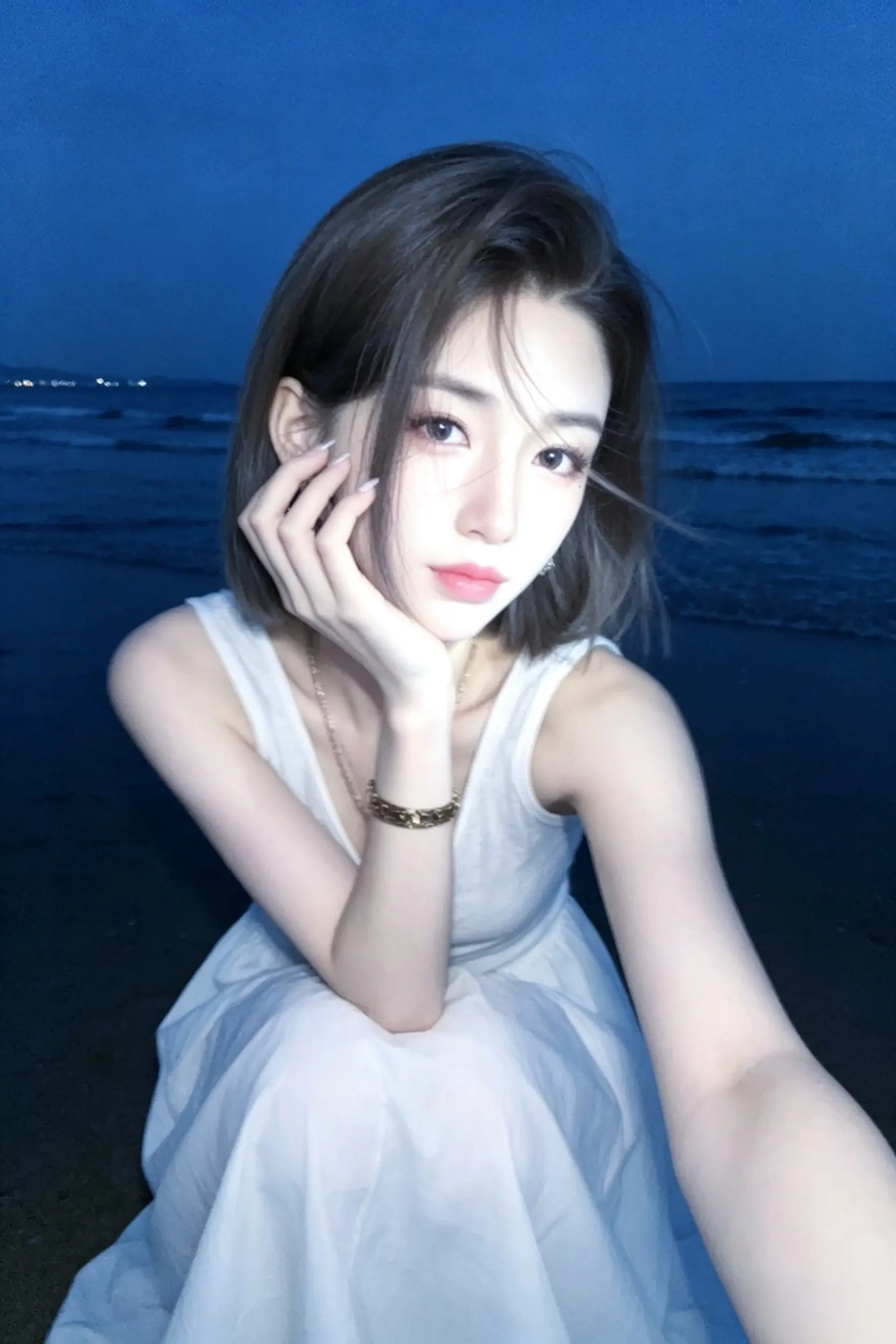 和世界说晚安，和你说喜欢。