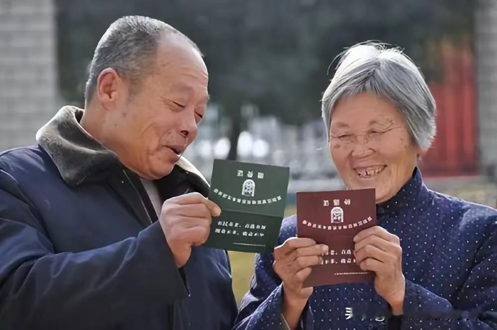 2026延迟退休大调整！
4项新规全部落地
关乎所有人养老
 
延迟退休改革落地