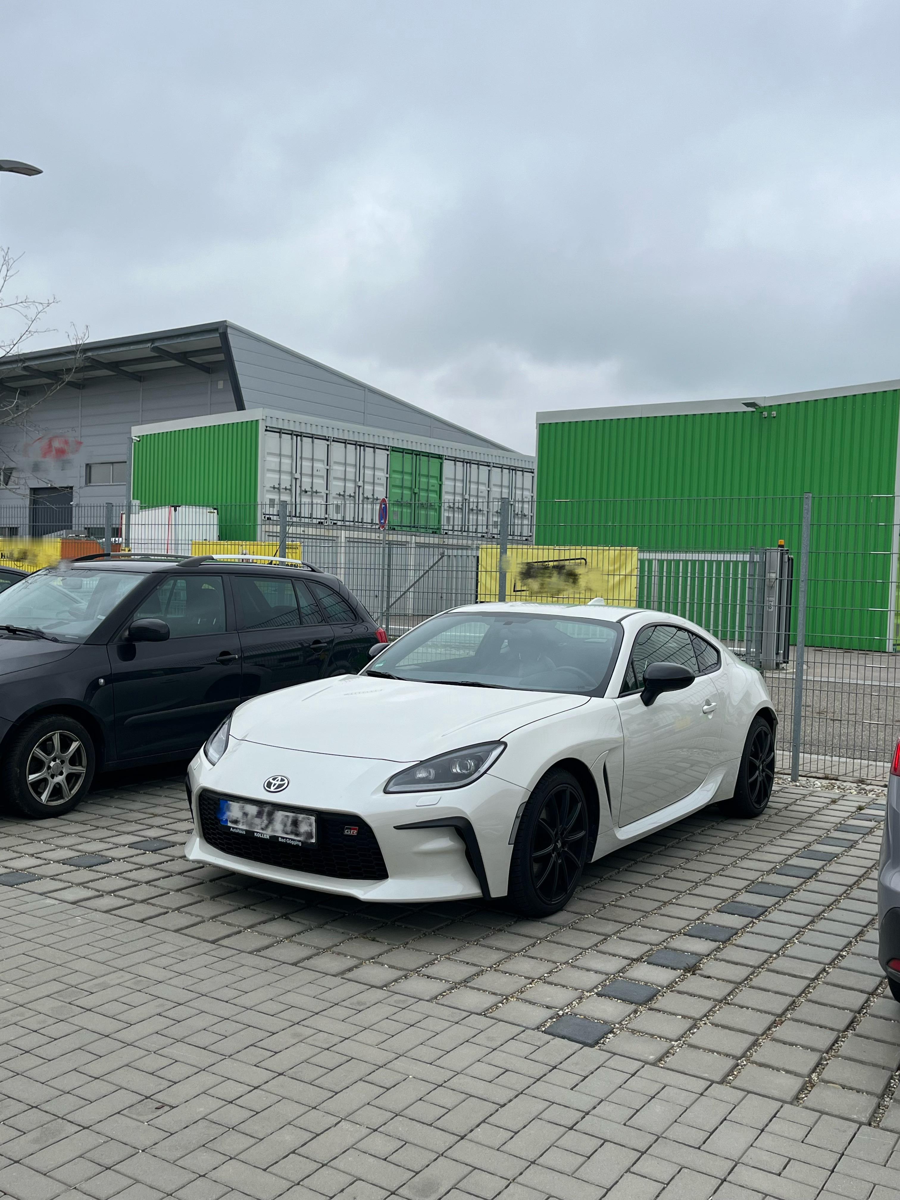 公司同事Carguy含量很高，感觉可以搞一波团建跑山了[嘻嘻]#yz77聊车##
