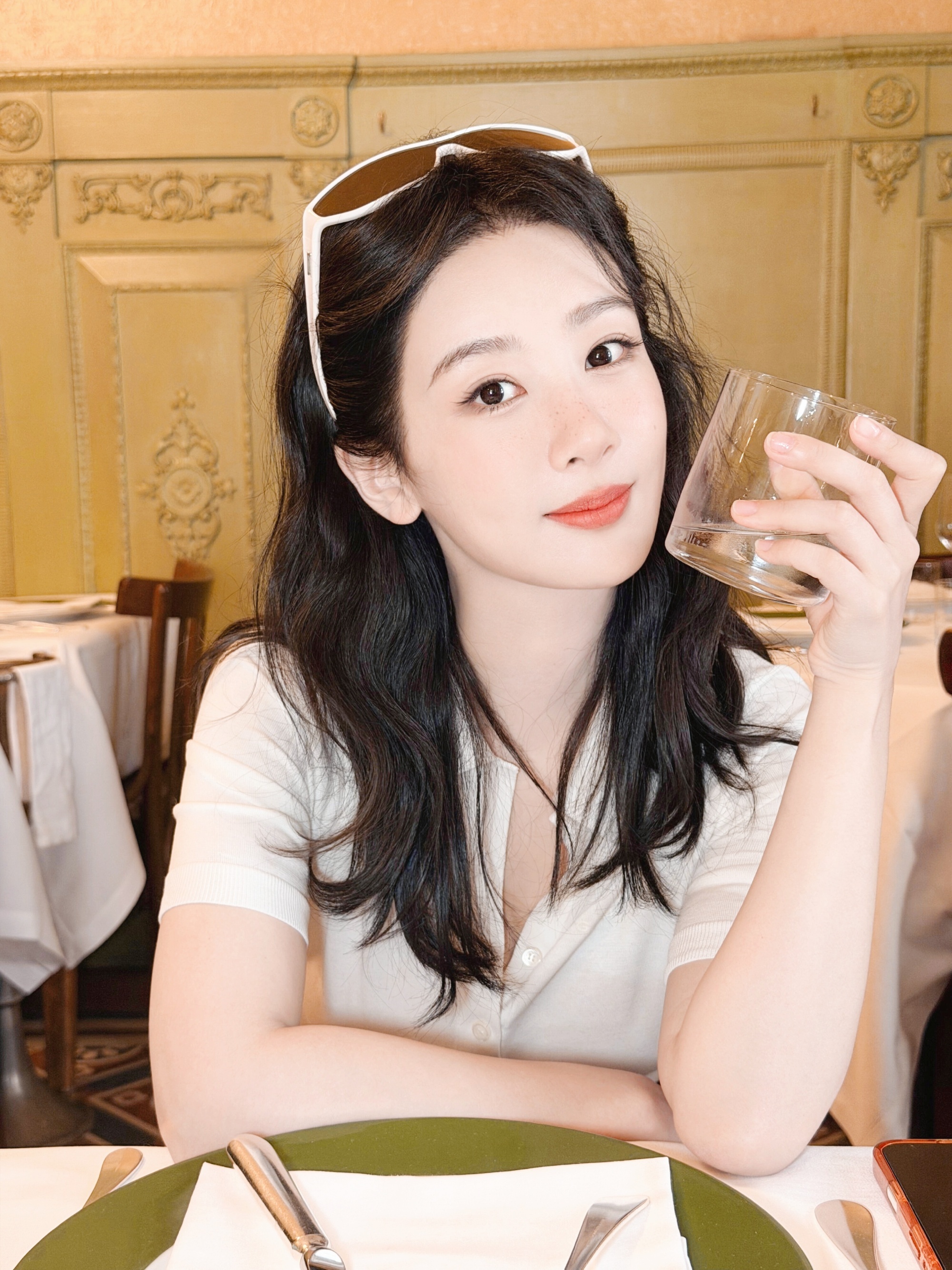 杨紫  yz杨紫董竹君 yz杨紫玉兰花开君再来 你路过我的世界留下短暂的一段回忆