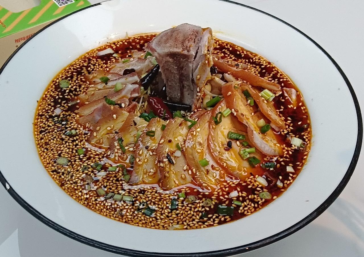 这肘子拌的真香