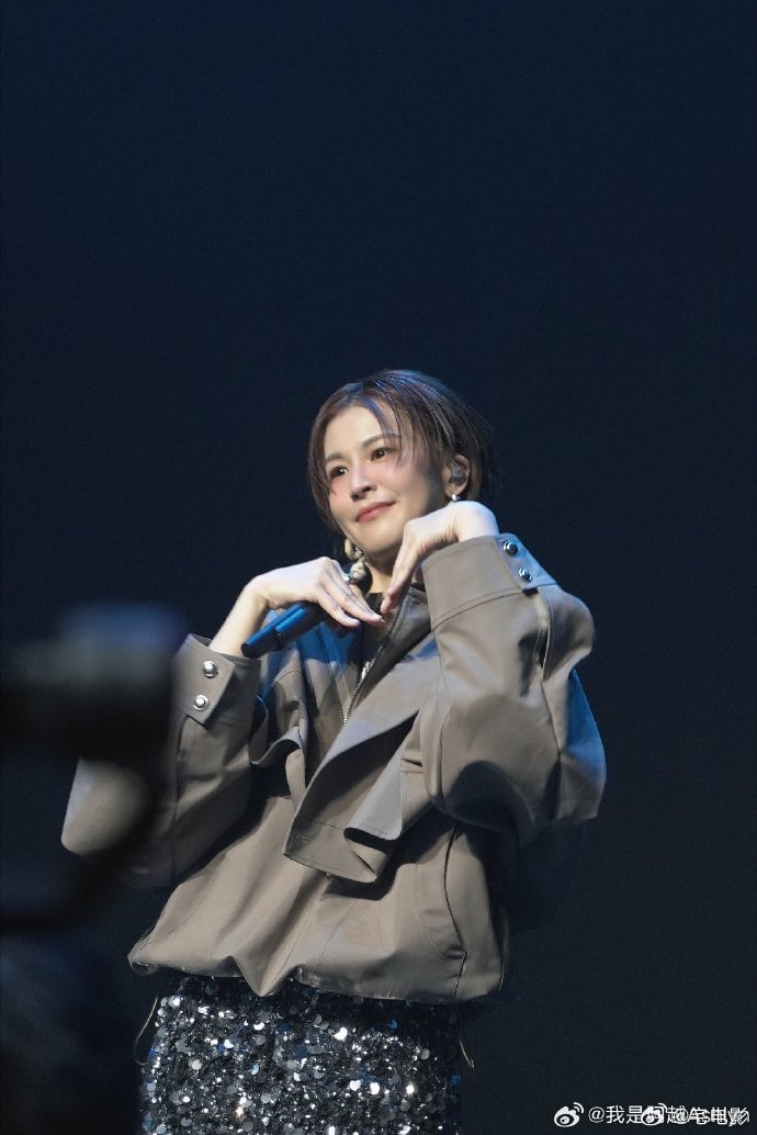 曾沛慈曾沛慈终于上浪姐了乘风2026 谁的童年DNA动了！期待姐姐在浪姐的每一个