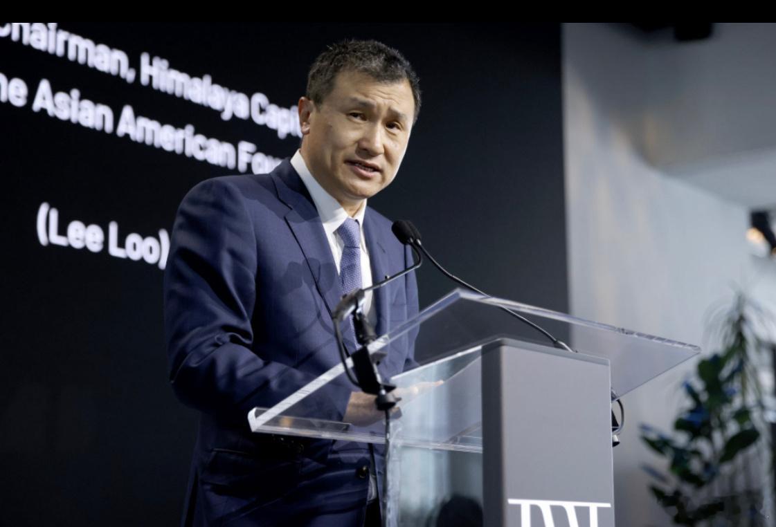 李录明确提出了他卖出股票的三个理由：1、发现自己犯了错——第一时间卖出2、出现更