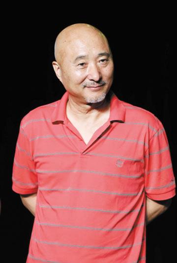 演员，陈佩斯，确定参加今年春晚，与朱时茂一起表演小品，吃汤圆。这也表明了央视的一
