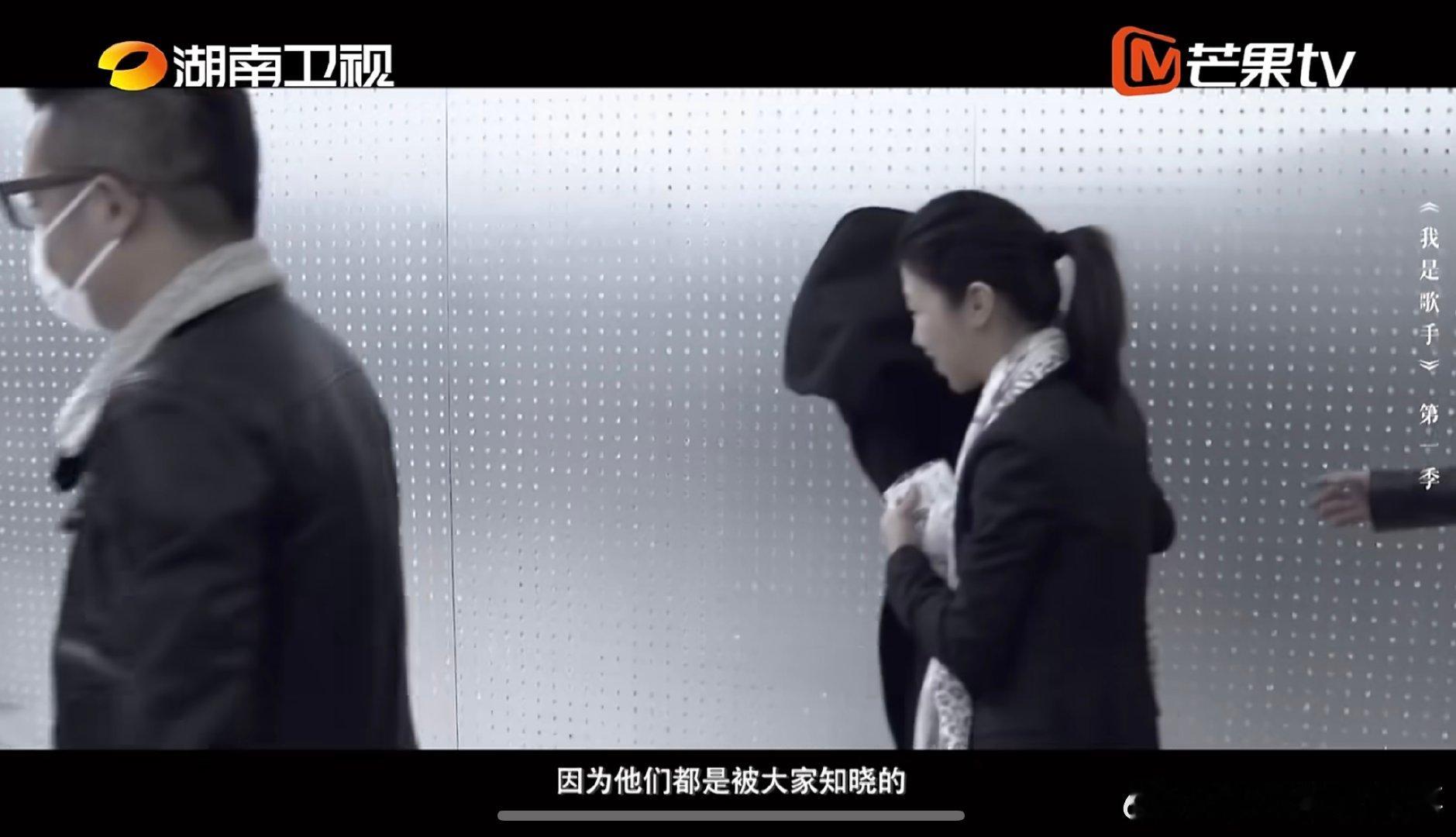 十季歌手回顾舞台背后的经历歌手2026静待新一季角色登场，续写属于新时代歌手的追