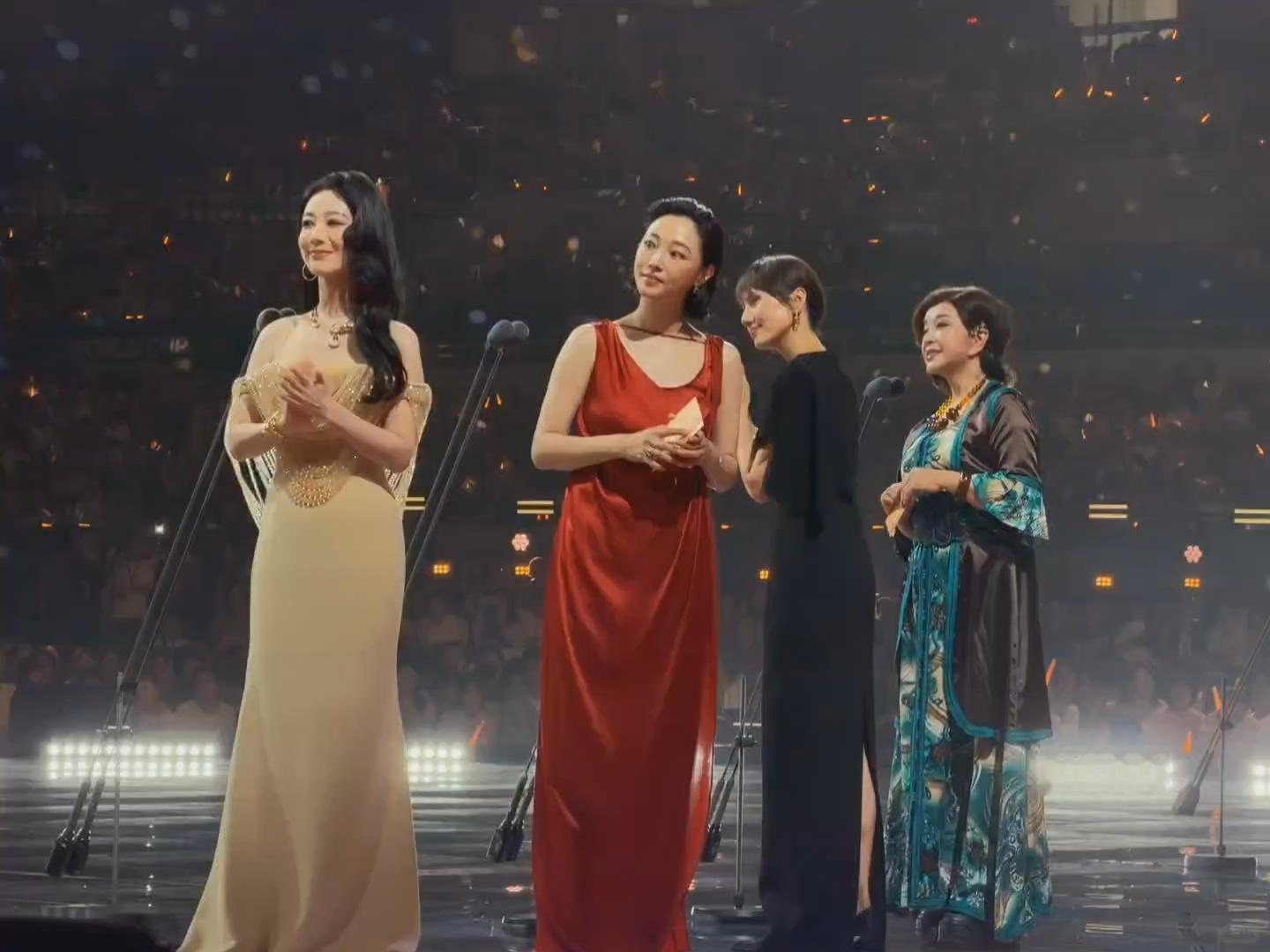 百花奖出圈神图 