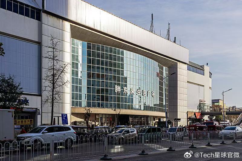 【胖东来运营25年老店年底关闭】于东来官宣胖东来一门店将闭店 快科技8月7日消息