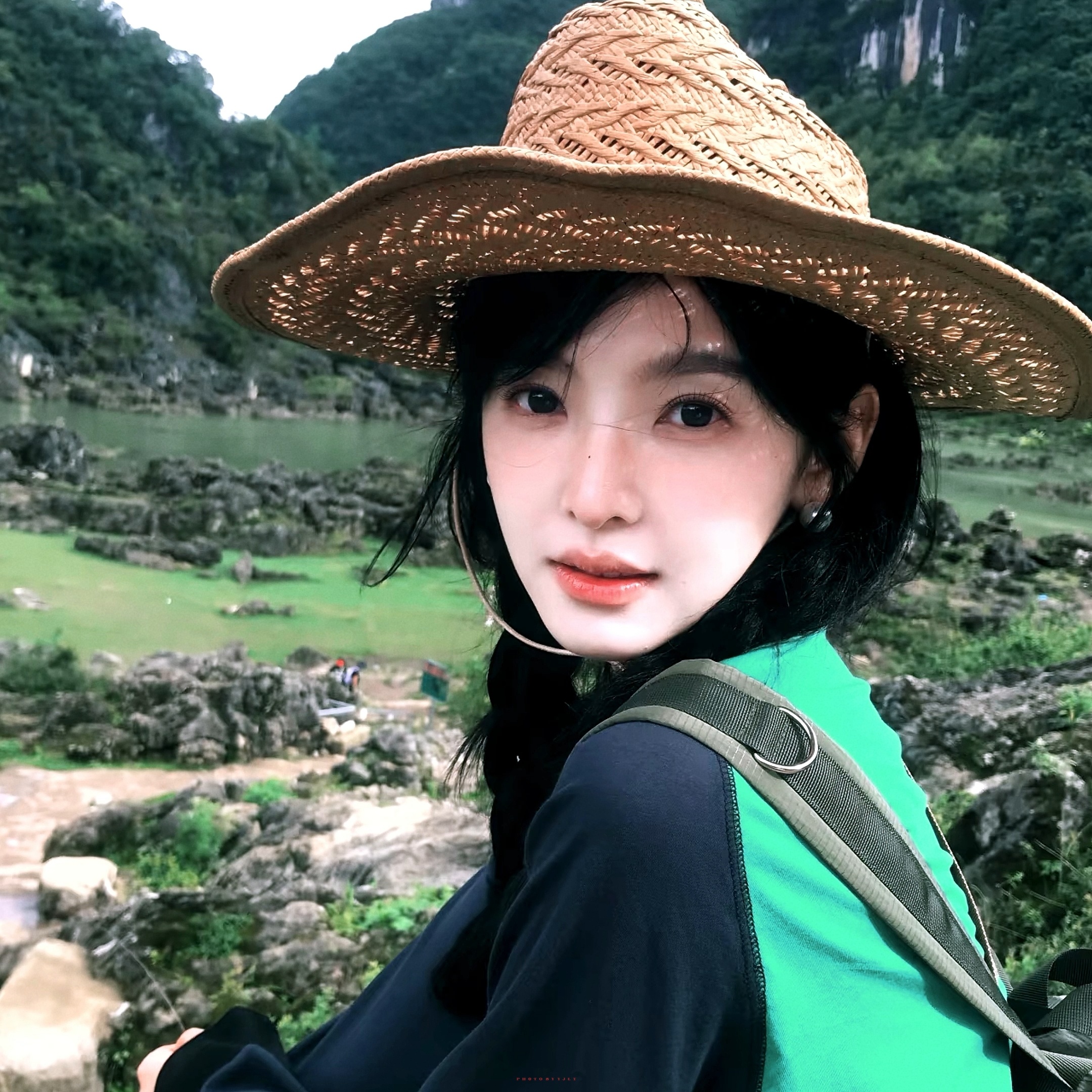 氧气的浓度我知道🍃章若楠｜头像 