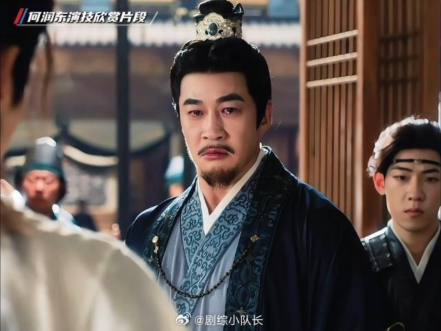 本来追《雀骨》是冲着男女主线去的，结果直接被何润东的演技狠狠震撼，感染力真的没话