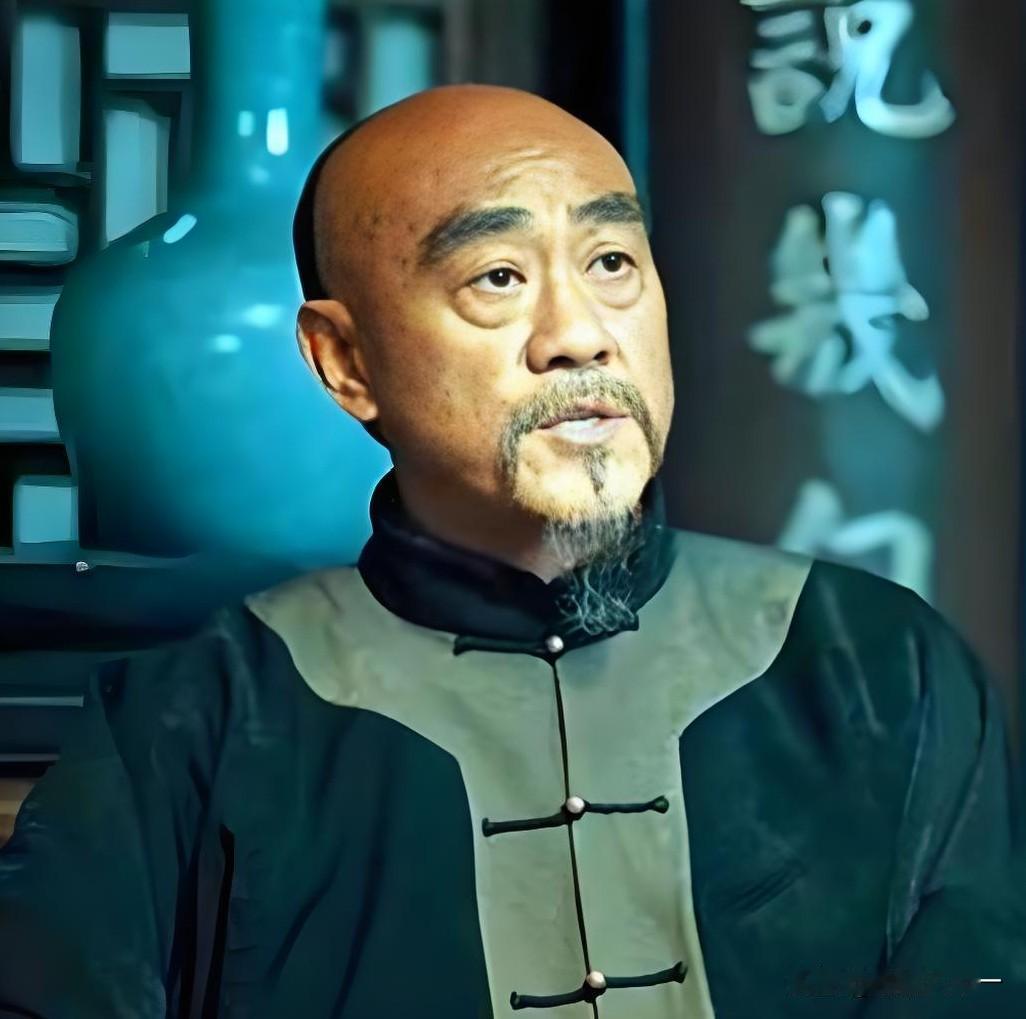一部剧学一句话，

好剧就是有启迪人心的力量，

就《江海潮生》中，何冰演的张謇