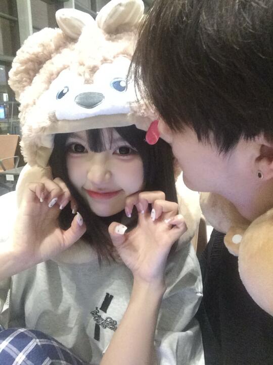 情话千篇 不如在你身边˶˃ ᵕ ˂˶