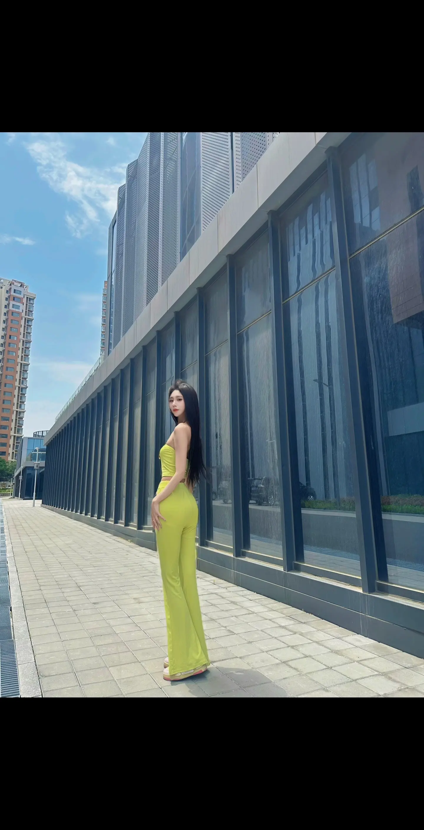 今天想不出文案 称之为辣妹的烦恼