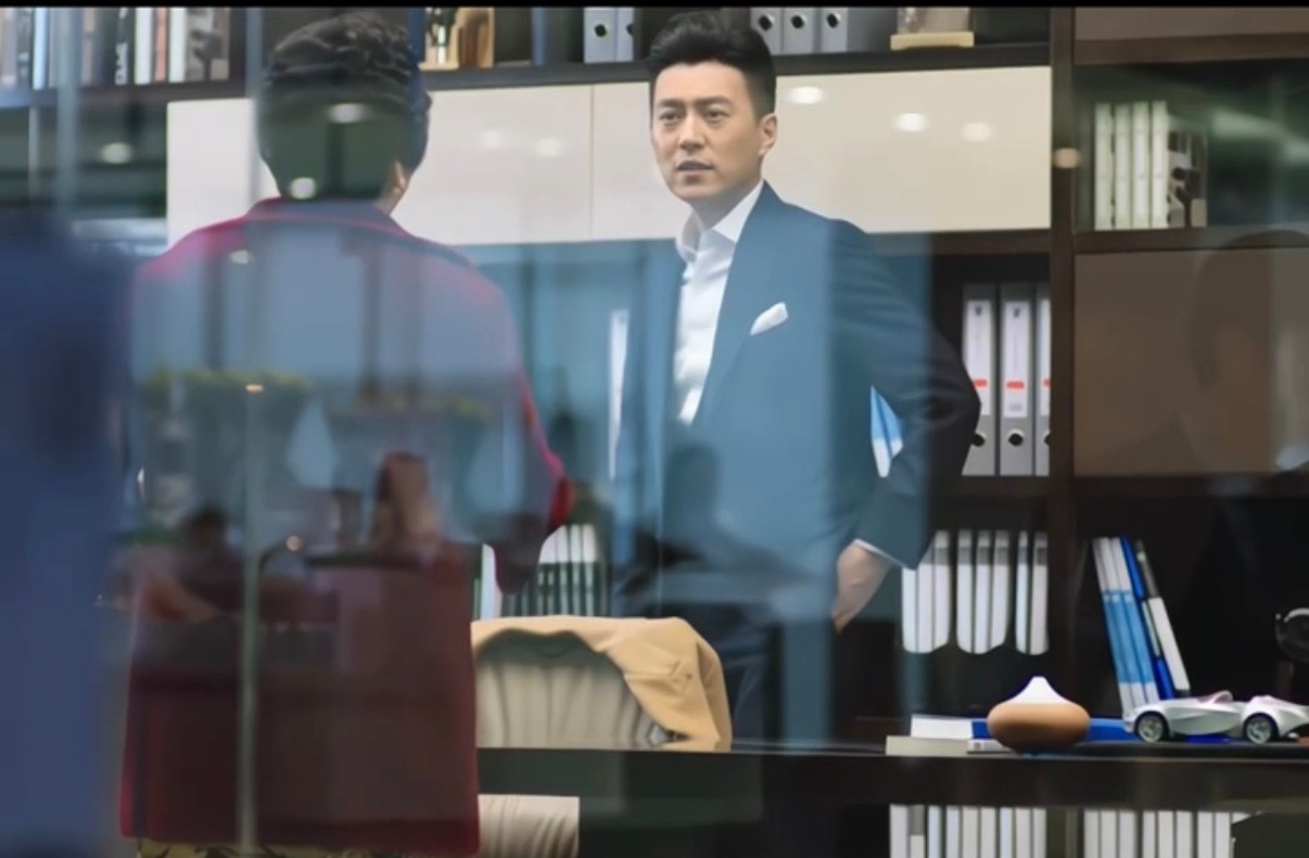 薛甄珠年轻20岁能拿下贺涵贺涵是真抵抗不了这种热烈又有烟火气的高能量女性