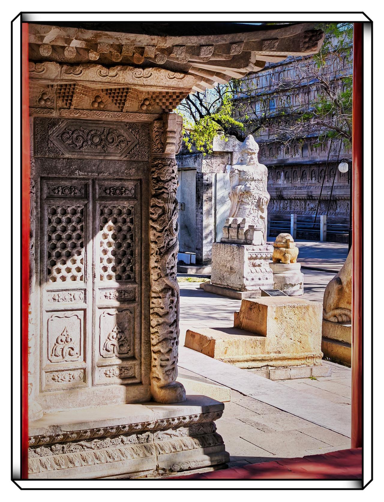 随手拍张照看石刻艺术，到北京五塔寺