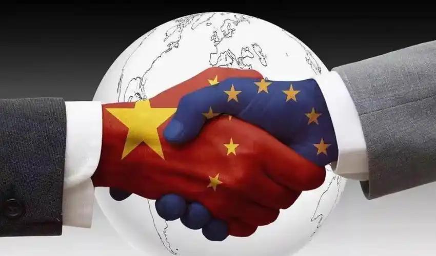 万幸中国没帮俄罗斯，因为美国早就布下了三个陷阱，一个比一个致命，那美国布下的陷阱