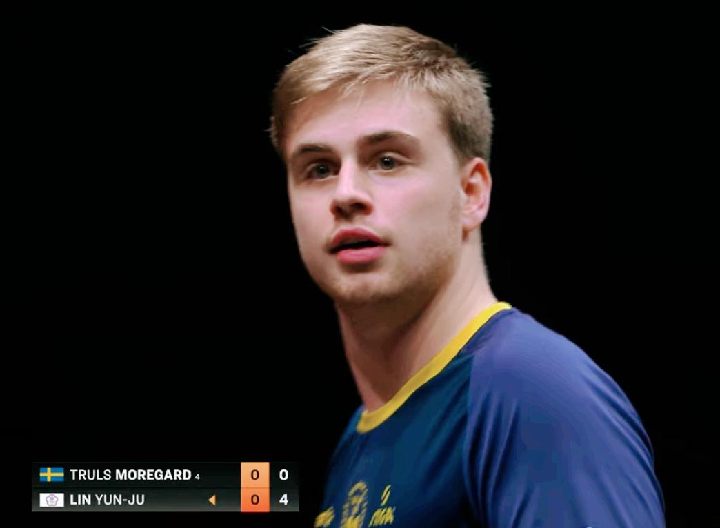 突发！莫雷加德悲剧了！
他和林昀儒的比赛中，
本来就是上手慢，
被打了3:0，