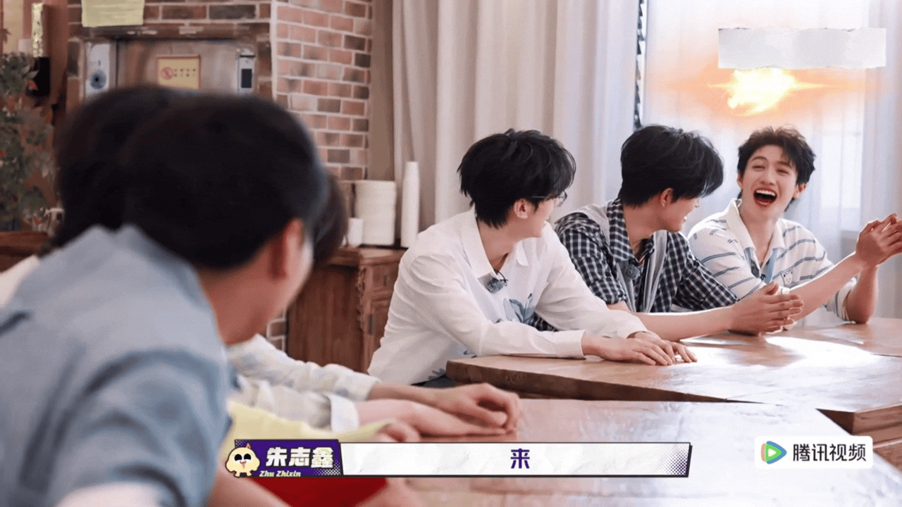 朱志鑫最吃激将法之人徐志胜对朱志鑫使激将法朱志鑫也是激将法受害者第一人，这样的操