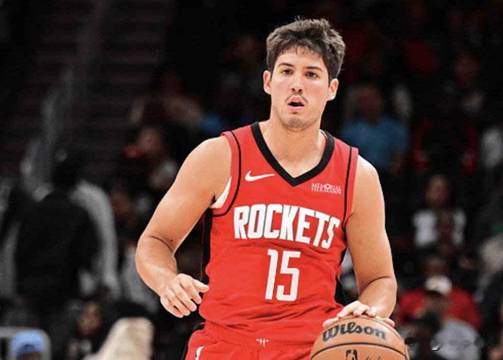 今天NBA常规赛雷霆和火箭这场历经2个加时的对决太精彩了，最终雷霆125 - 1