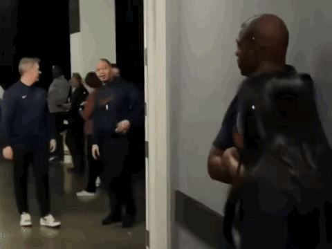 是时候跟保罗说再见了！曾经的保罗有多高傲你知道吗？求胜欲有多强你知道吗？泰伦卢啥