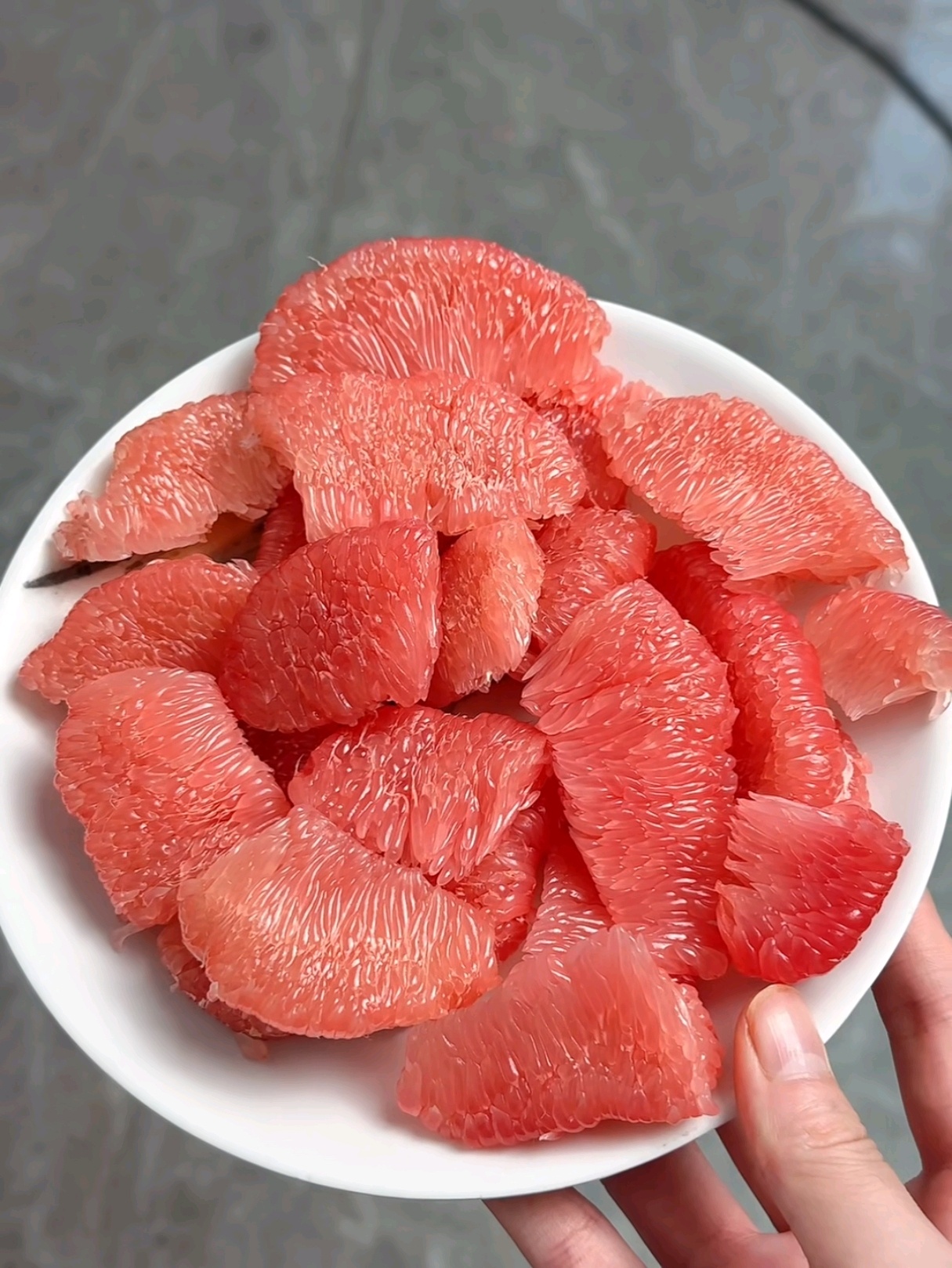 到底怎样才能挑到这样的报恩柚子原来还有这么乖的柚子 ​​​