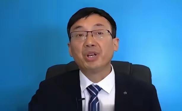该来的总会来，躲在屏幕后的“鬼”终于露出了马脚！陈宇昕在莫斯科披旗挑衅，扬州橘荣
