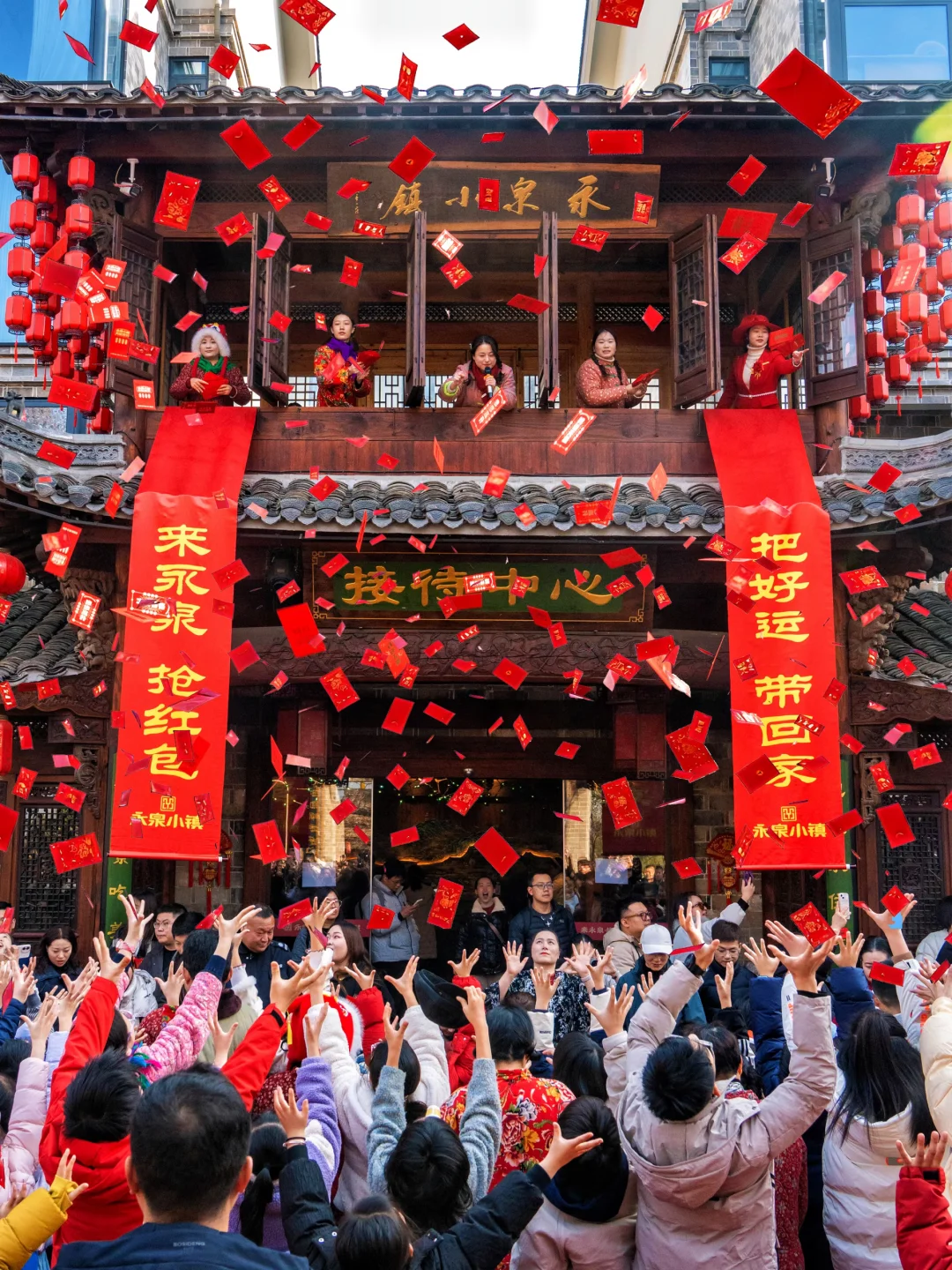 安徽📍我很少用震撼来形容一个年味小镇…