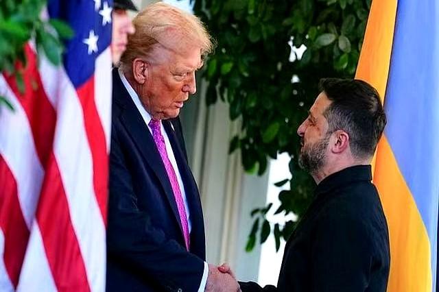 乌克兰这盘棋，快下死了。

不是我不明白，这世界变化快昨天还是民主灯塔罩着，今天