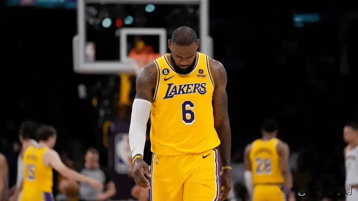 东契奇和詹姆斯合作首年结果：西部季后赛首轮

今日NBA季后赛，湖人主场不敌森林