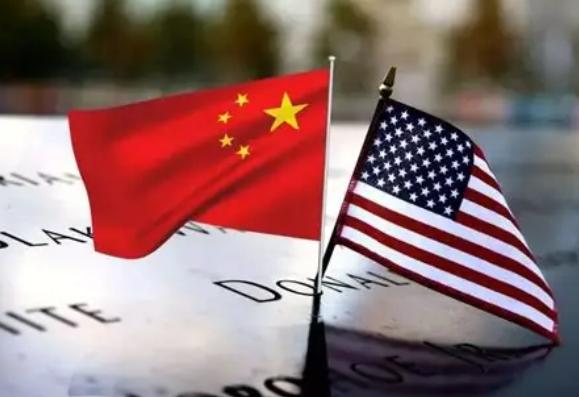 美国对中国放出狠话：如果中方迟迟不恢复稀土供应，美方就要祭出真正的杀手锏，将中国
