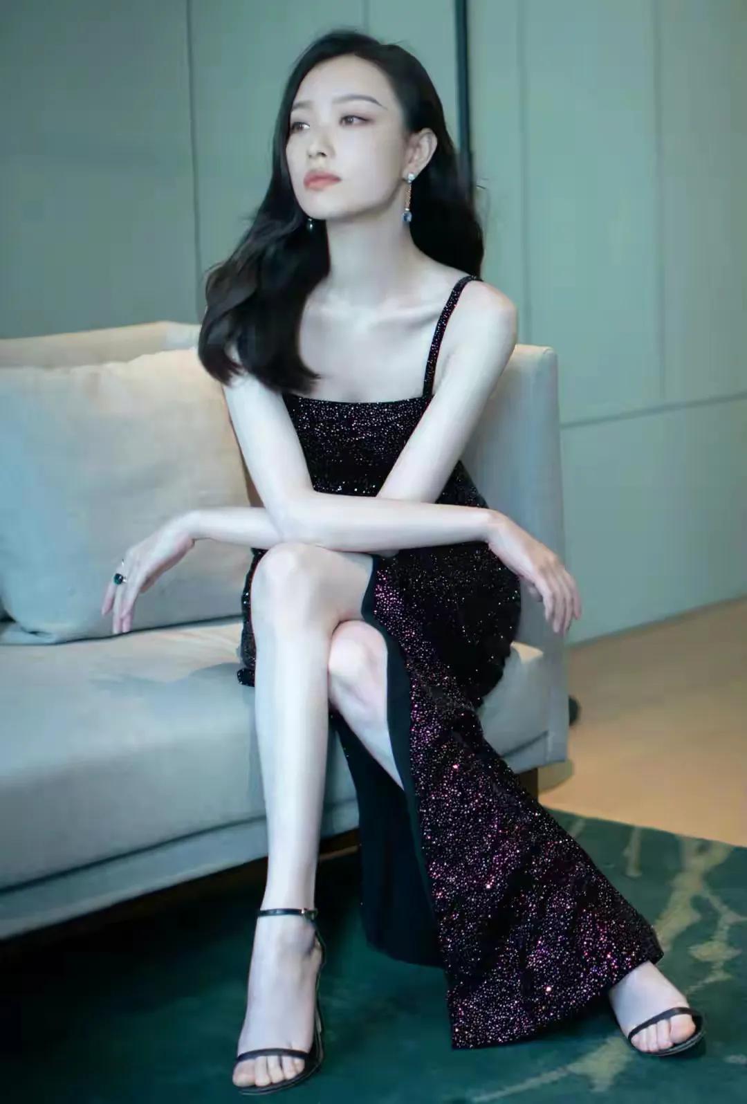 女性最大的魅力是什么怎样忘掉生活中的烦恼 顶级魅力女人 钱难道真的比情感重要吗