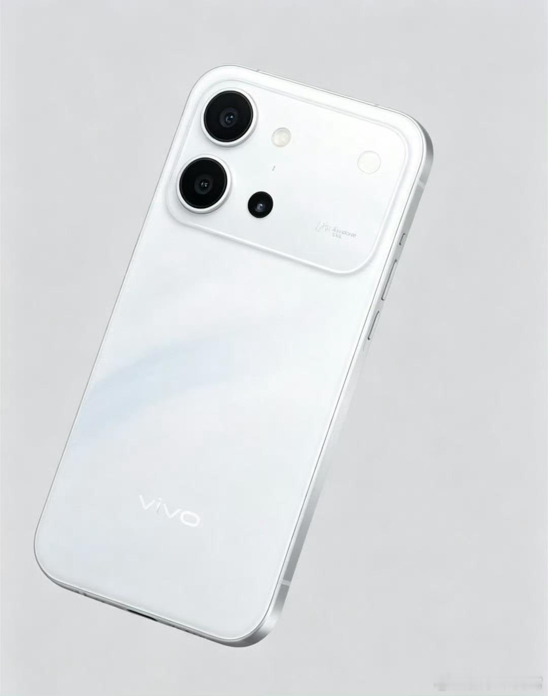 蓝厂vivo S60系列官宣了，和之前曝光的一毛一样，横向矩阵镜组设计，机身上有