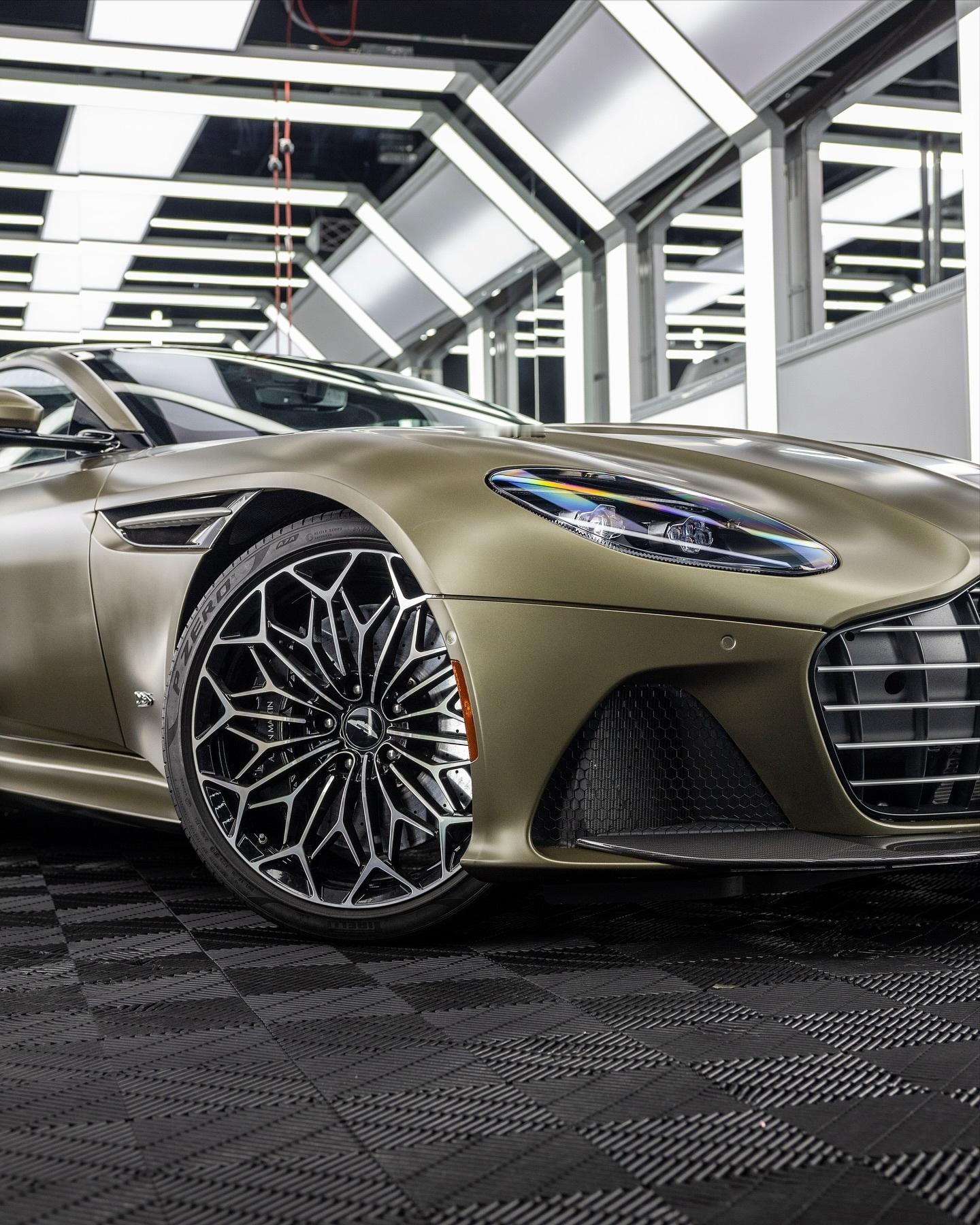 AstonMartin DBS Superleggera ｜阿斯顿马丁 