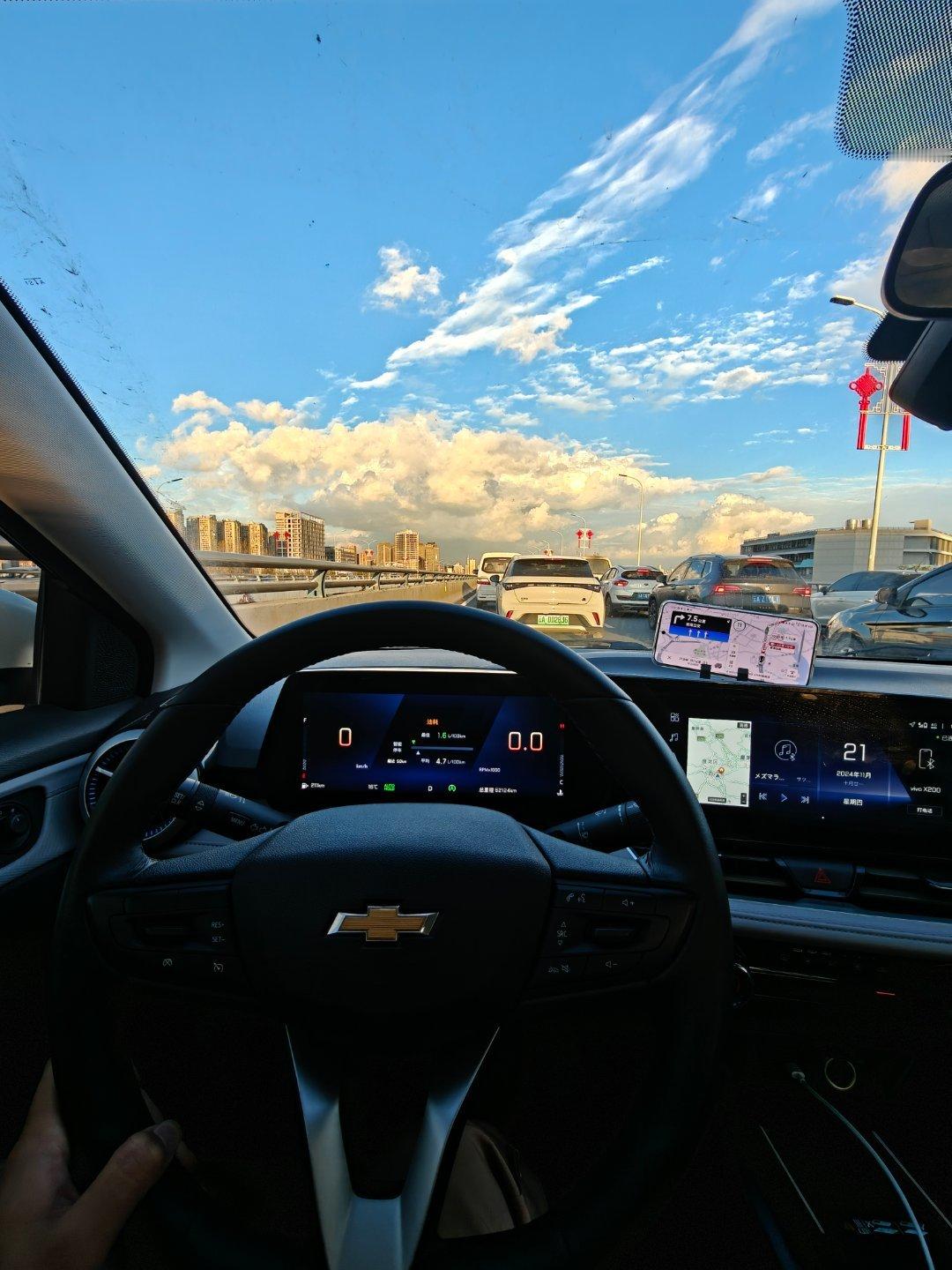 给广大群友一个经验，你的电车要是开多了觉得腻了，手痒想花钱，想败家了，想换个更强