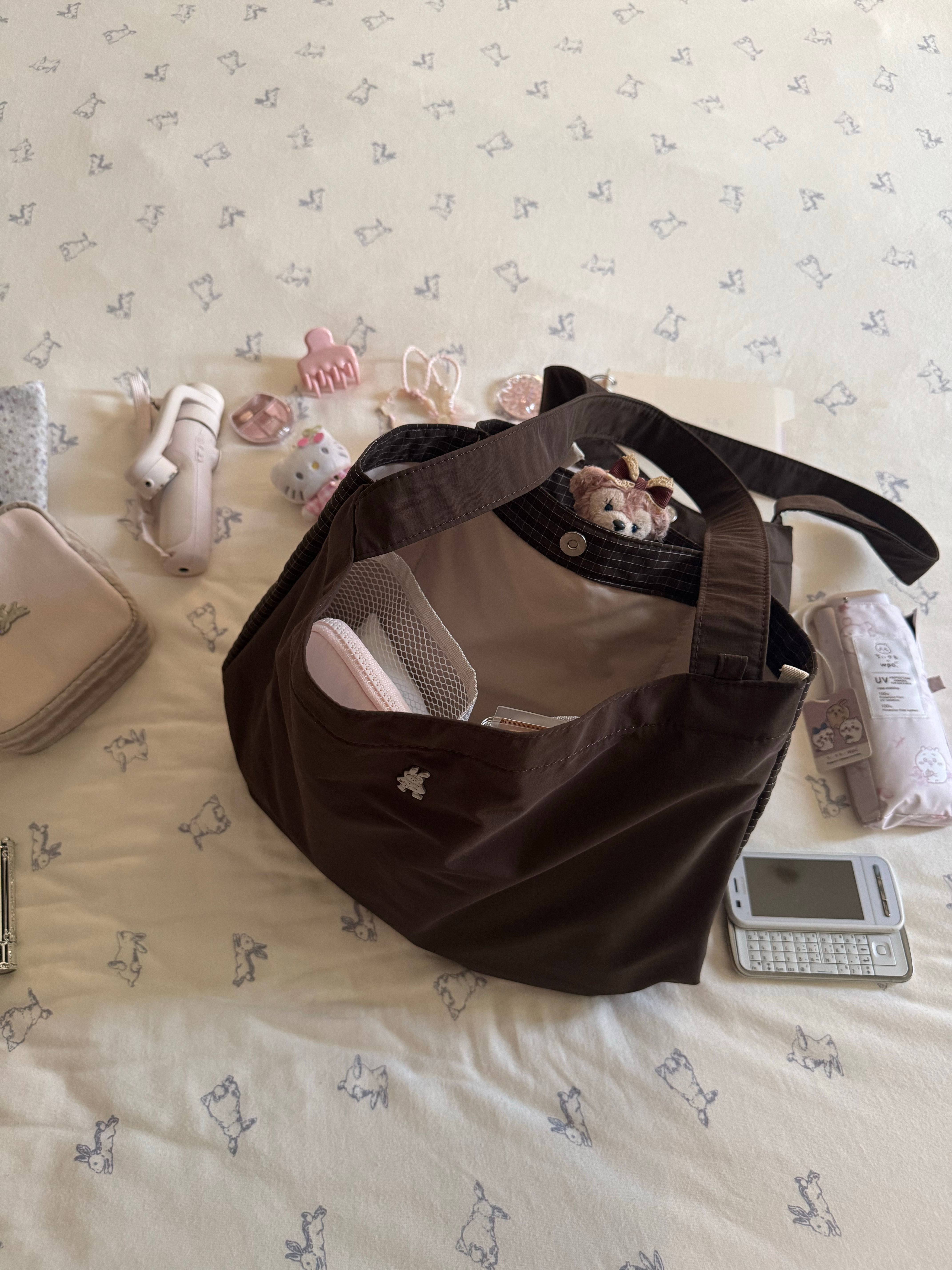🥚剧剧继续如果你们也有很多粉色系衣服那这个双子星｜ 巧克力色 一定试试看 ​​