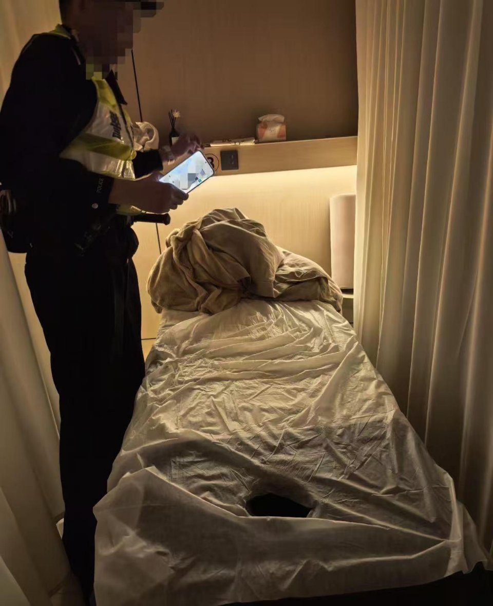 推拿遭技师猥亵受害女生发声被质疑“为什么不选择同性技师”女子回应预约时明确要求女