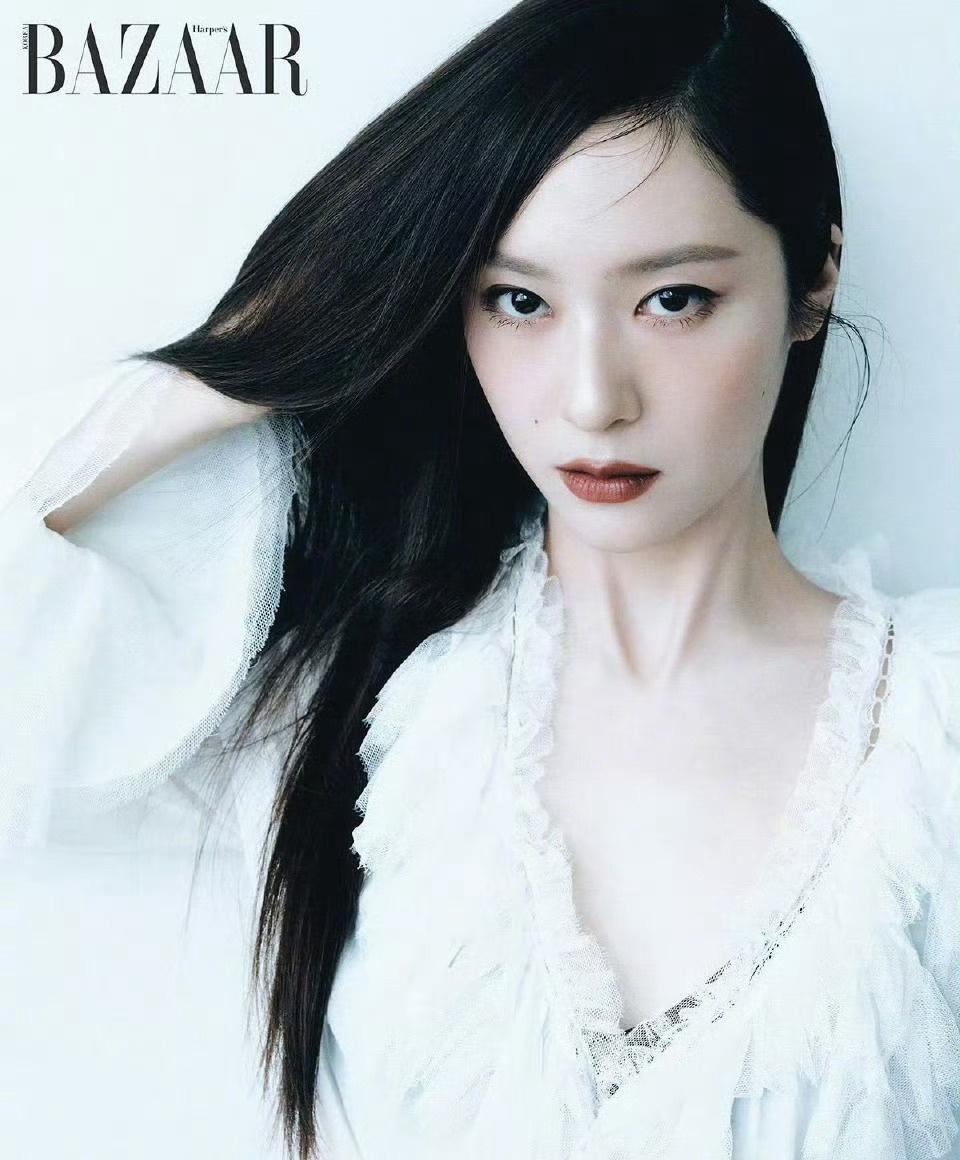 郑秀晶  Harper’s BAZAAR 韩版12月刊
拉夫劳伦服饰画报 ​​​