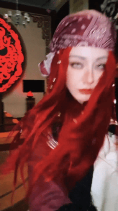 迪丽热巴盗心海盗迪丽热巴这个运镜 ​​​迪丽热巴你...好了我确定了，你就是在盗