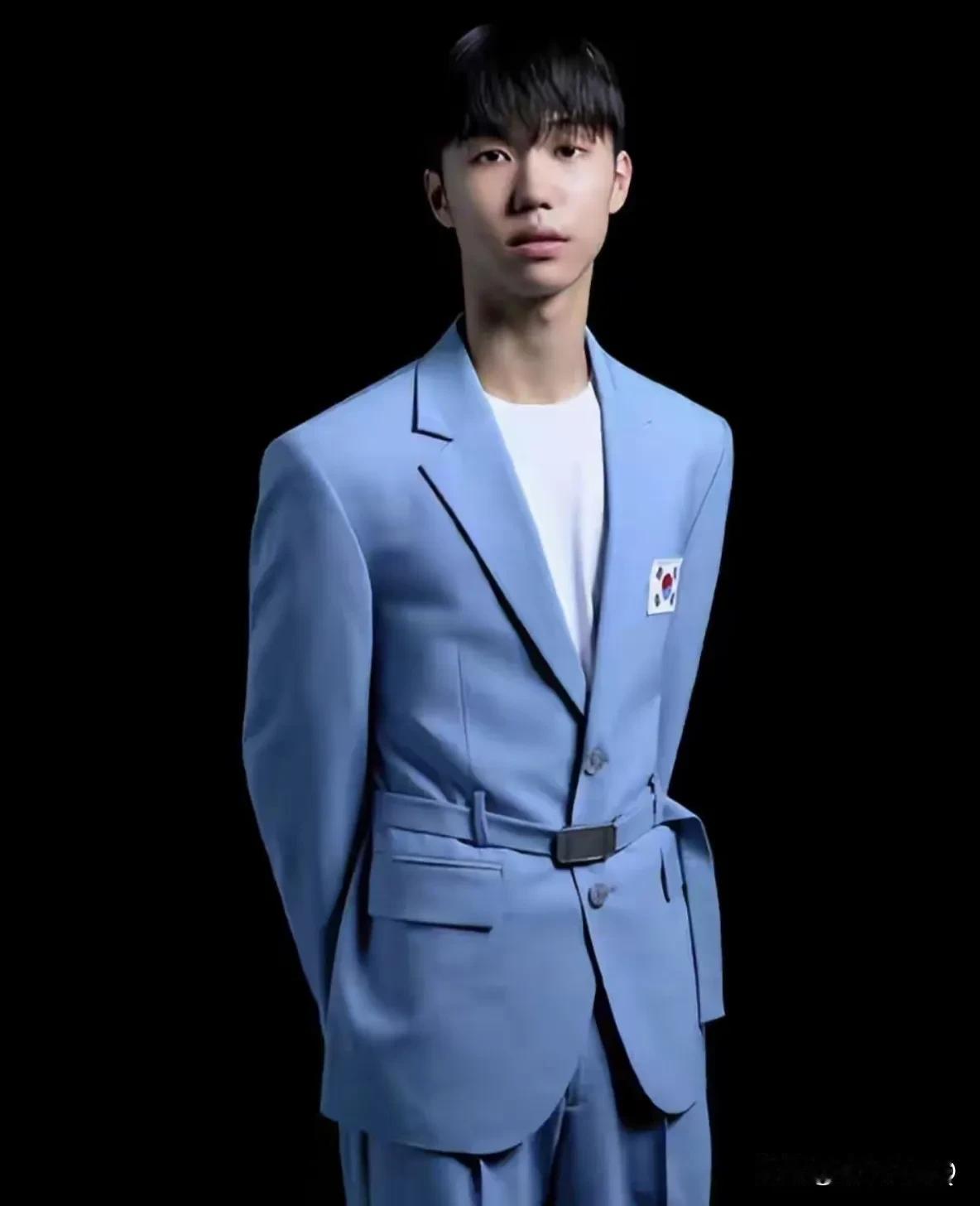 发现了一个奇怪的现象，在这方面，网友一边倒的为韩国点赞！
是关于美的！不服气的人