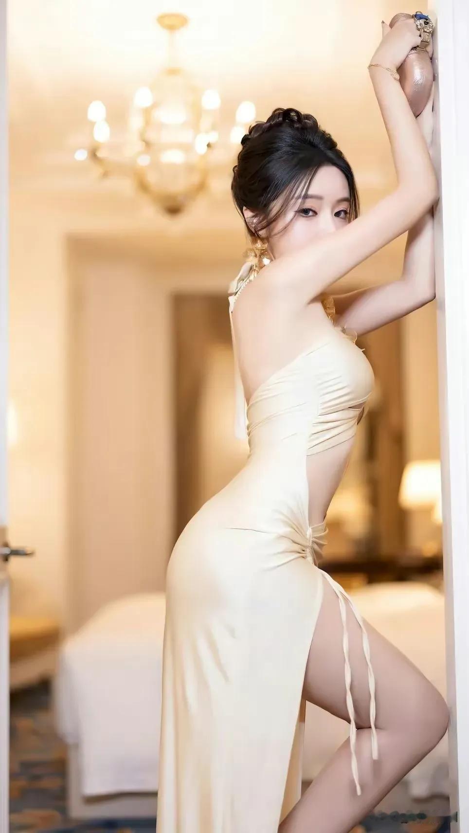 女神瑶瑶，风情万种