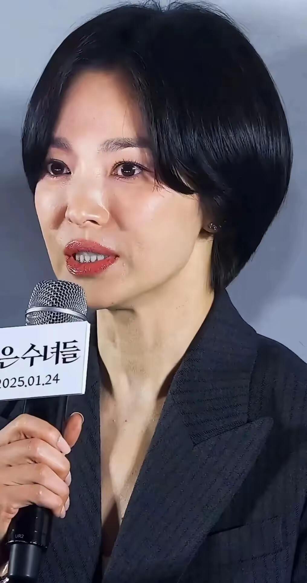 43岁宋慧乔不整容没美颜没滤镜生图流出 ​​​